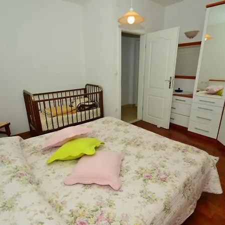 In With Terrace, Air Conditioning, Wifi, Washing Machine 3634-4 Apartment Bol
