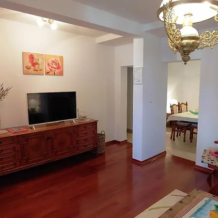 Daire In With Terrace, Air Conditioning, Wifi, Washing Machine 3634-4