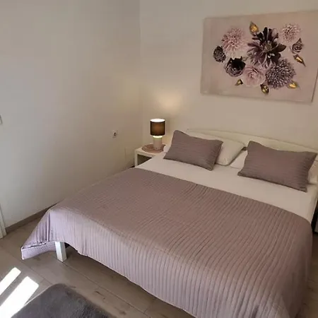 Διαμέρισμα In With Terrace, Air Conditioning, Wifi, Washing Machine 3634-4
